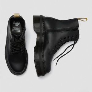 Dr. Martens Platform Boots “Vegan Jadon II” M6/W7